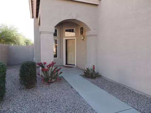4321 E South Fork Dr, Phoenix, AZ 85044 photo 2