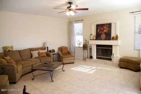325 W Smoke Tree Rd, Gilbert, AZ 85233 photo 21