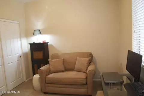 325 W Smoke Tree Rd, Gilbert, AZ 85233 photo 43