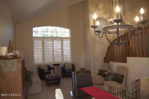 325 W Smoke Tree Rd, Gilbert, AZ 85233 photo 7