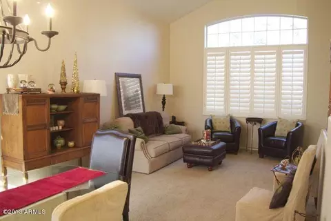 325 W Smoke Tree Rd, Gilbert, AZ 85233 photo 6
