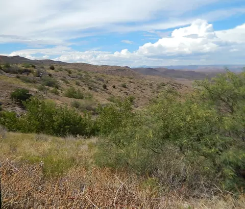 8 North Dr, Jerome, AZ 86331 photo 3