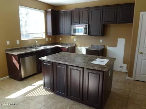 3885 E Melrose St, Gilbert, AZ 85297 photo 5