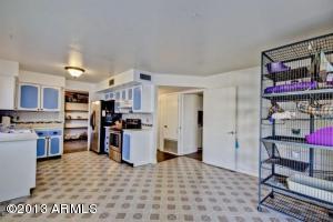 4431 E Saint Catherine Ave, Phoenix, AZ 85042 photo 11