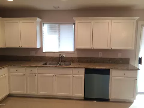 513 Ellis Dr, Tempe, AZ 85282 photo 9