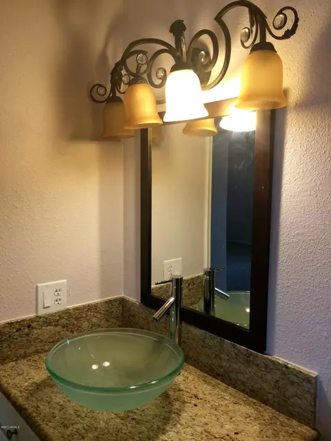 513 Ellis Dr, Tempe, AZ 85282 photo 19