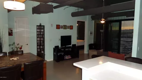1 E Lexington Ave #902, Phoenix, AZ 85012 photo 9