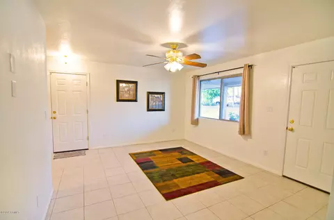 1223 E Mercer Ln, Phoenix, AZ 85020 photo 6