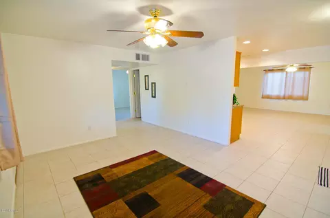1223 E Mercer Ln, Phoenix, AZ 85020 photo 4