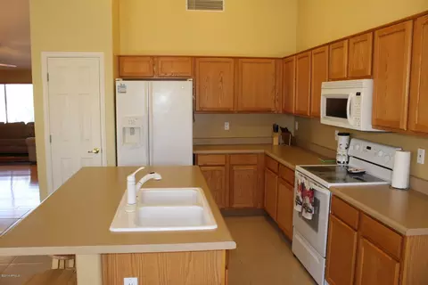 8511 E Ocaso Ave, Mesa, AZ 85212 photo 9