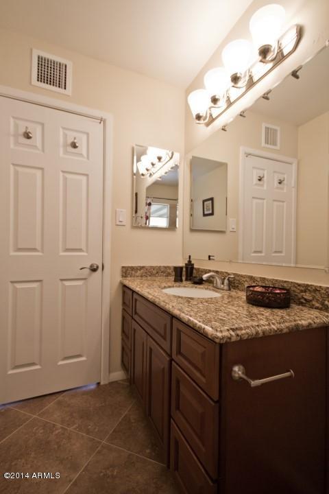 4427 E Almeria Rd, Phoenix, AZ 85008 photo 22