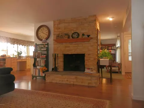 1929 E Pebble Beach Dr, Tempe, AZ 85282 photo 21