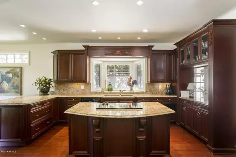 3344 N 60th St, Phoenix, AZ 85018 photo 2