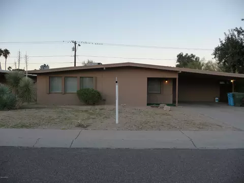 3702 E Shaw Butte Dr, Phoenix, AZ 85028 photo 1