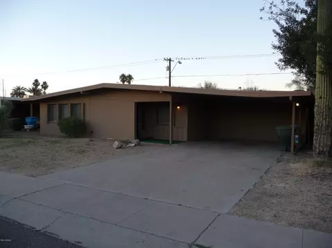 3702 E Shaw Butte Dr, Phoenix, AZ 85028 photo 3