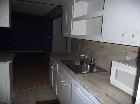 3702 E Shaw Butte Dr, Phoenix, AZ 85028 photo 8