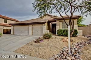4830 E Robin Ln, Phoenix, AZ 85054 photo 3
