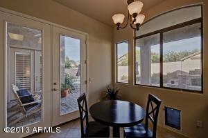 4830 E Robin Ln, Phoenix, AZ 85054 photo 15