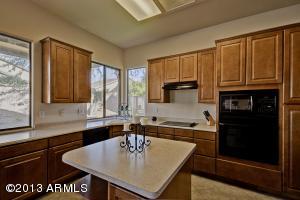 4830 E Robin Ln, Phoenix, AZ 85054 photo 11