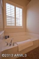 4830 E Robin Ln, Phoenix, AZ 85054 photo 32