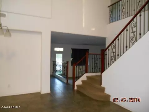 1256 E Marcella Ln, Gilbert, AZ 85295 photo 4