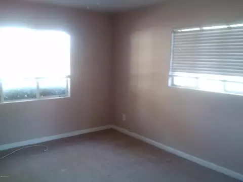 15 E Keim Dr, Phoenix, AZ 85012 photo 7