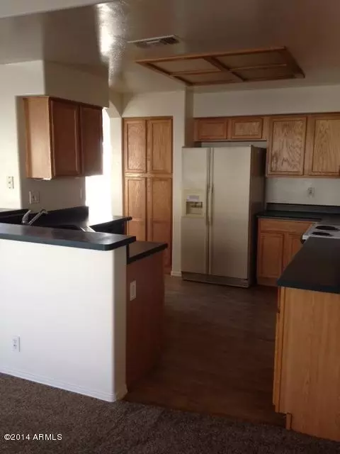 10146 E Carmel Cir, Mesa, AZ 85208 photo 3
