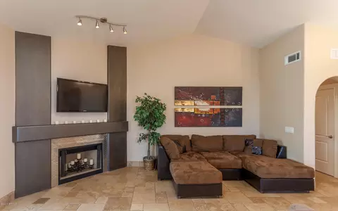 3631 E Renee Dr, Phoenix, AZ 85050 photo 8