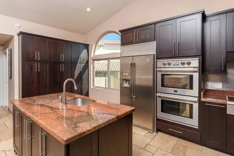 3631 E Renee Dr, Phoenix, AZ 85050 photo 2