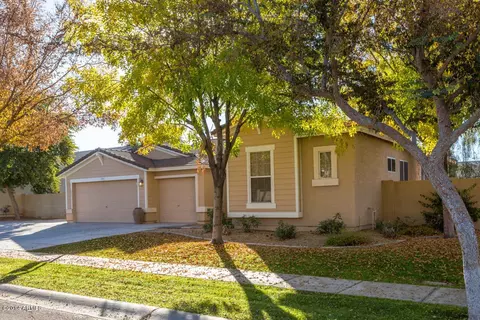 3159 E Cullumber St, Gilbert, AZ 85234 photo 2