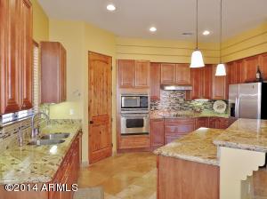 6658 E Brown Rd, Mesa, AZ 85205 photo 4