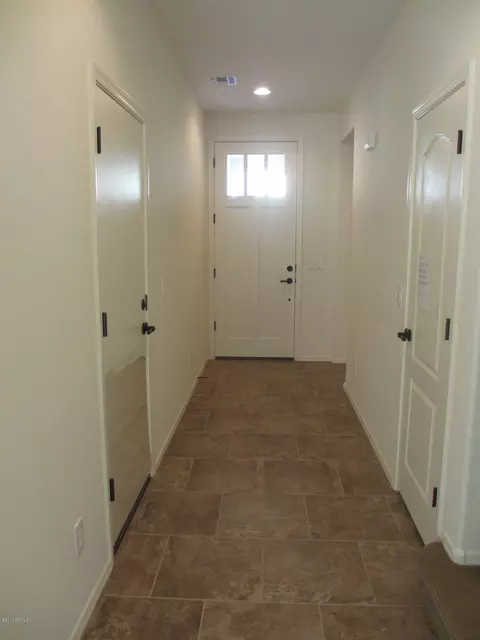 3335 E Rochelle St, Mesa, AZ 85213 photo 6