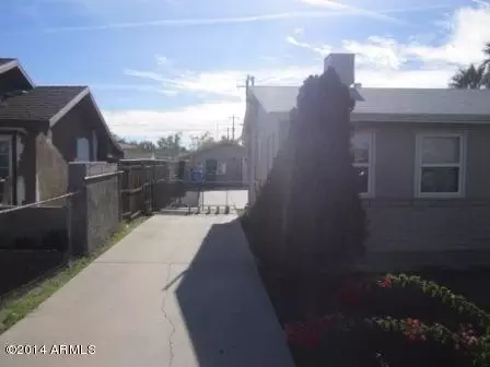 813 E Fairmount Ave, Phoenix, AZ 85014 photo 2