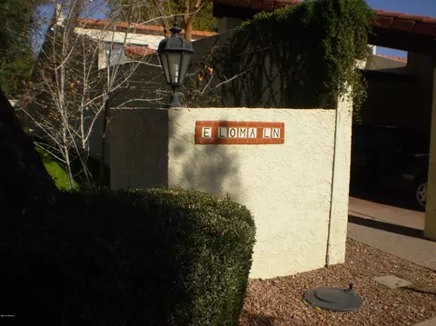 17 E Loma Ln, Phoenix, AZ 85020 photo 1