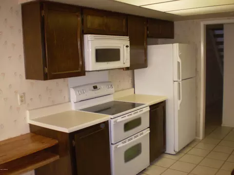 17 E Loma Ln, Phoenix, AZ 85020 photo 8