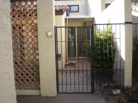 17 E Loma Ln, Phoenix, AZ 85020 photo 5