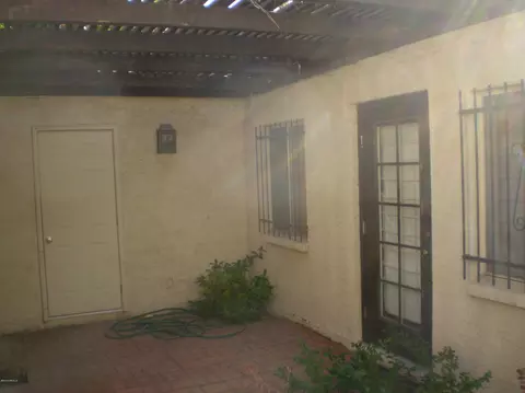 17 E Loma Ln, Phoenix, AZ 85020 photo 6