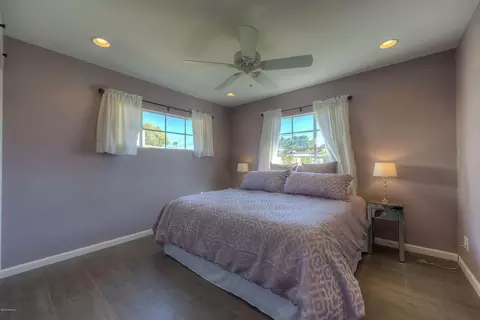 3013 N 55th Pl, Phoenix, AZ 85018 photo 11