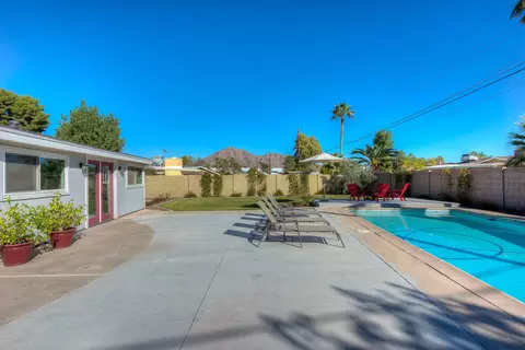 3013 N 55th Pl, Phoenix, AZ 85018 photo 13