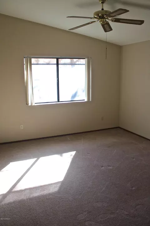 209 E Danbury Rd, Phoenix, AZ 85022 photo 9