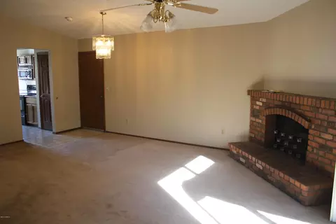 209 E Danbury Rd, Phoenix, AZ 85022 photo 7