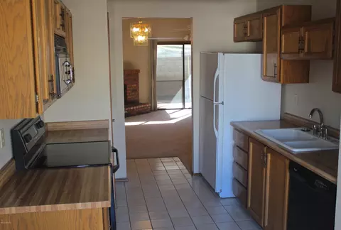 209 E Danbury Rd, Phoenix, AZ 85022 photo 6