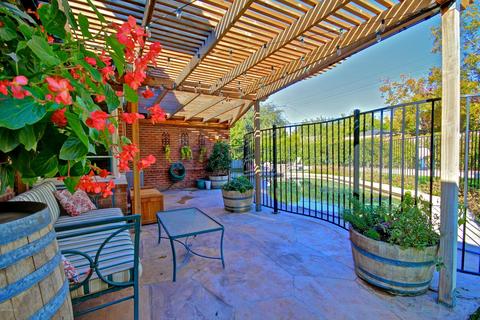 232 E Medlock Dr, Phoenix, AZ 85012 photo 33