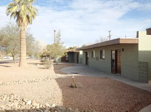 902 E Southern Ave, Phoenix, AZ 85040 photo 1