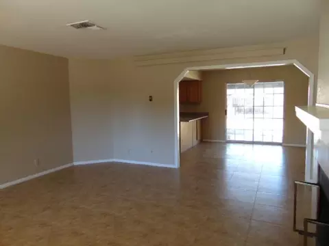 386 E Silver Bugle, Camp Verde, AZ 86322 photo 6