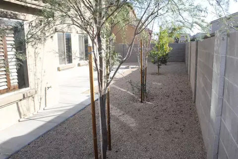 2261 E Cochise Ave, Apache Junction, AZ 85119 photo 26