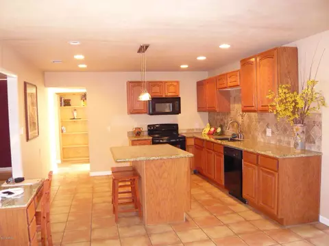 131 W Rawhide Ave, Gilbert, AZ 85233 photo 10