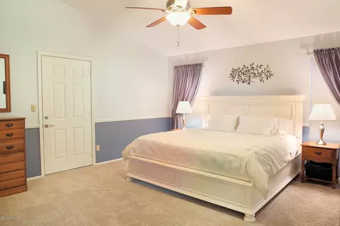 2149 E Cathedral Rock Dr, Phoenix, AZ 85048 photo 8