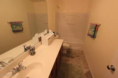 2000 S Falcon Dr, Gilbert, AZ 85295 photo 15