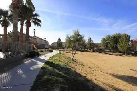 2000 S Falcon Dr, Gilbert, AZ 85295 photo 31